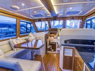 True North 39 cockpit