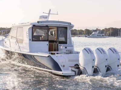 True North 39 with 3 outboard engines