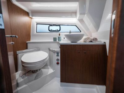 Antares 9 updated head with bowl sink