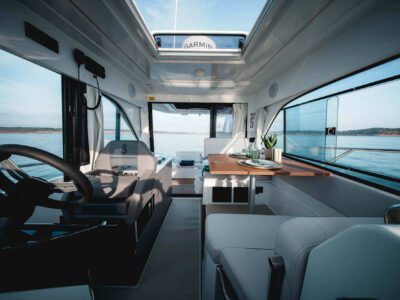 Antares 9 updated interior