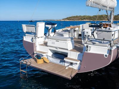 Oceanis 52 with swim platform