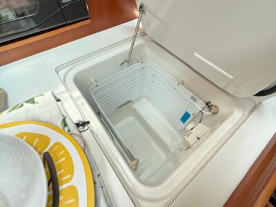 2003-beneteau-oceanis-clipper-361-28