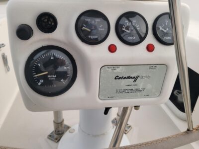 2006-catalina-320-17