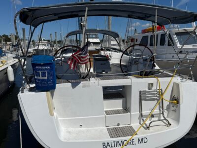 2010-beneteau-oceanis-43-3