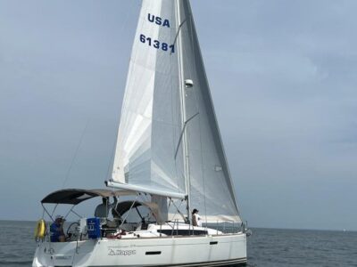 2014-jeanneau-sun-odyssey-379-1