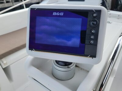 2014-jeanneau-sun-odyssey-379-12