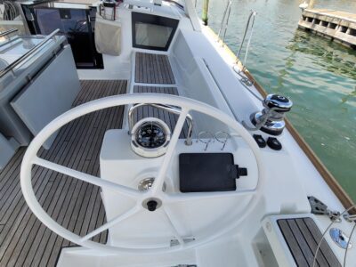 2015-beneteau-oceanis-45-10