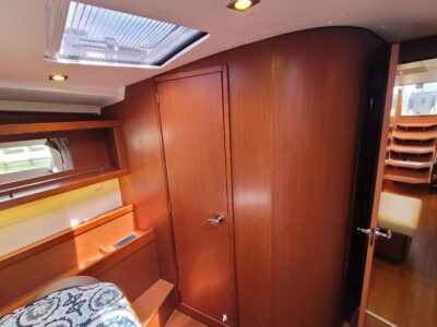 2015-beneteau-oceanis-45-20