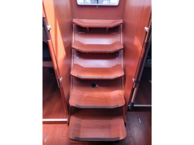 2015-beneteau-oceanis-45-32