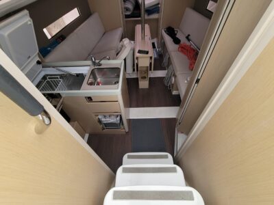 2020-beneteau-oceanis-30-1-28
