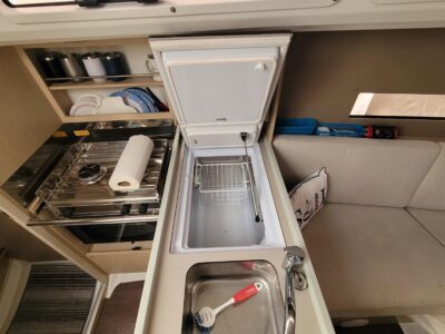 2020-beneteau-oceanis-30-1-31
