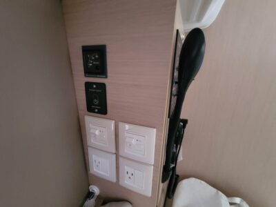 2020-beneteau-oceanis-30-1-35