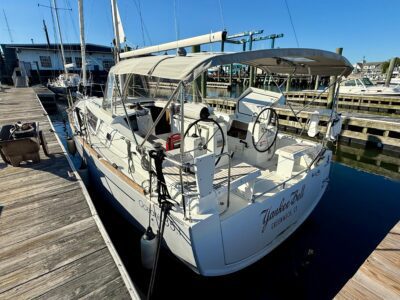 2021-beneteau-oceanis-35-1-1