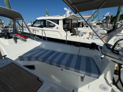 2024-beneteau-oceanis-37-1-12