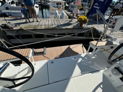 2024-beneteau-oceanis-37-1-15
