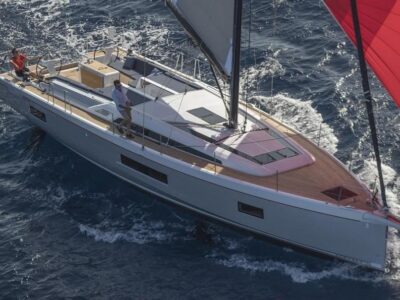2024-beneteau-oceanis-51-1-13
