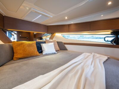2025-beneteau-antares-11-fly-25