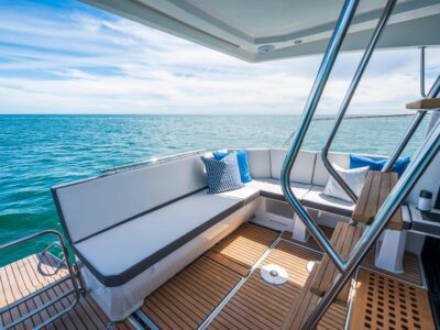 2025-beneteau-antares-11-fly-28
