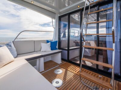 2025-beneteau-antares-11-fly-30