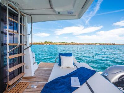 2025-beneteau-antares-11-fly-31