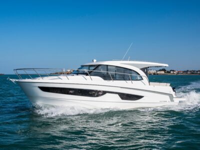 2026-beneteau-antares-11-coupe-1-1
