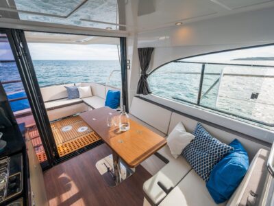 2026-beneteau-antares-11-coupe-8