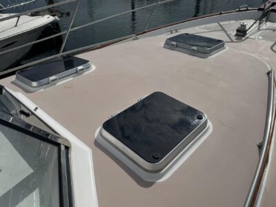 2001-legacy-yachts-34-express-16-1