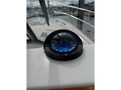 2001-legacy-yachts-34-express-17-1