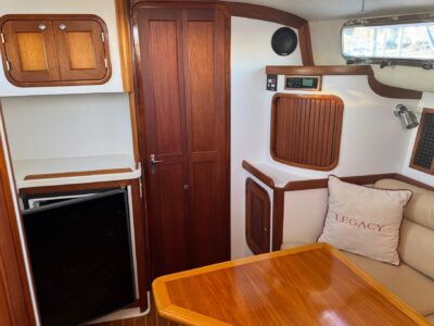 2001-legacy-yachts-34-express-38-1