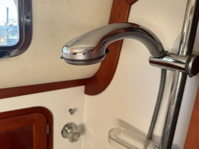 2001-legacy-yachts-34-express-46-1