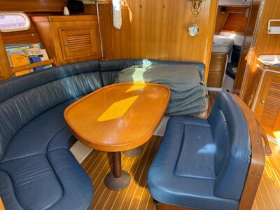 2004-catalina-42-mkii-32-1