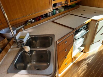 2004-catalina-42-mkii-41-1