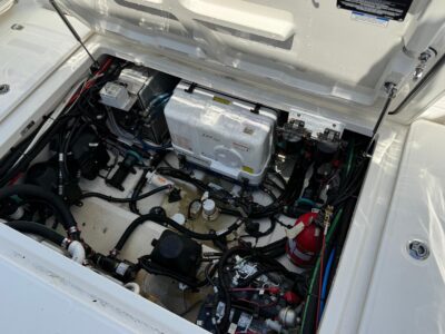 2016-boston-whaler-370-outrage-8-2