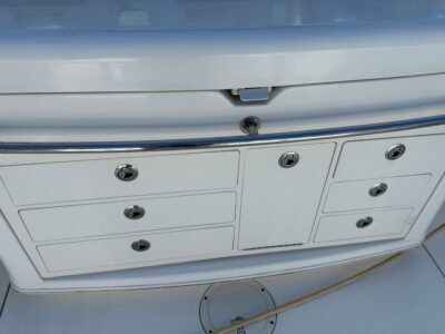 2016-boston-whaler-370-outrage-9-2