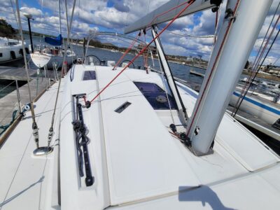 2017-jeanneau-sun-odyssey-44-ds-25-1