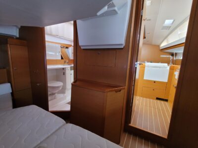 2017-jeanneau-sun-odyssey-44-ds-53-1