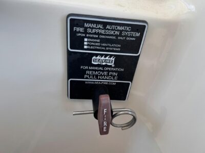 2018-sea-ray-sundancer-350-23-2