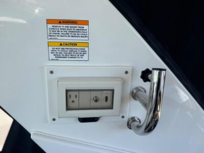 2018-sea-ray-sundancer-350-24-2