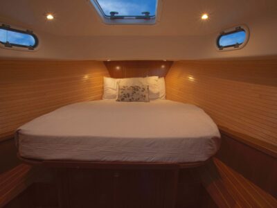 2024-true-north-34-outboard-express-7-1