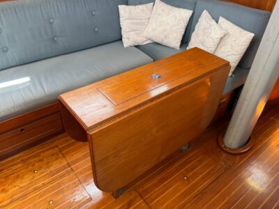 1982-bristol-41-1-center-cockpit-27