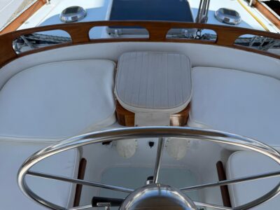 1982-bristol-41-1-center-cockpit-76