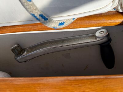 1982-bristol-41-1-center-cockpit-77