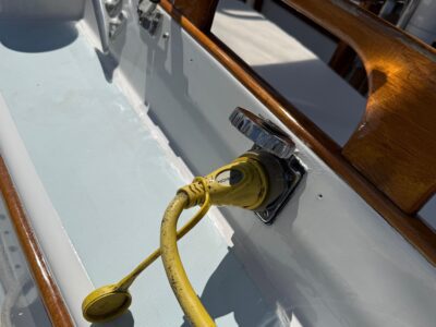 1982-bristol-41-1-center-cockpit-94
