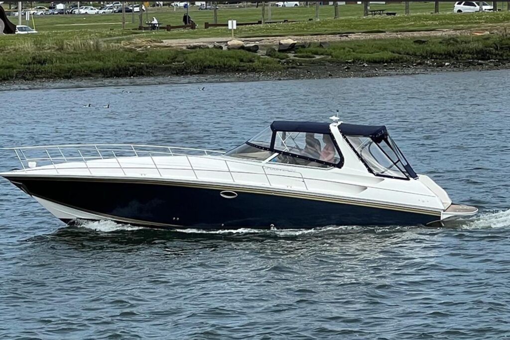 2007 Fountain 38 Express Cruiser