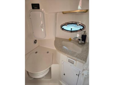 2007-fountain-38-express-cruiser-31