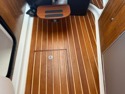 2014-pursuit-os-345-offshore-62