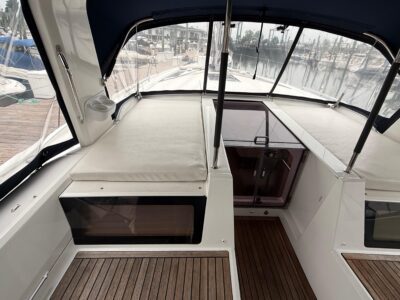 2019-beneteau-oceanis-51-1-11