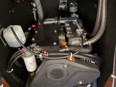 2019-beneteau-oceanis-51-1-38