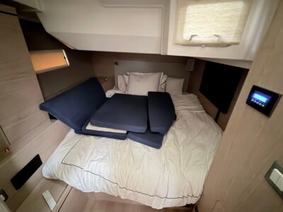 2019-beneteau-oceanis-51-1-41