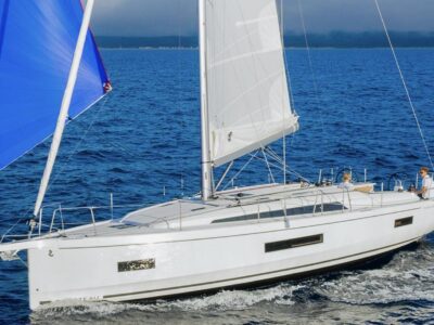 2025-beneteau-oceanis-40-1-2